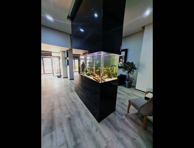 2 BEDROOM APARTMENT FOR SALE IN NORTH BEACH